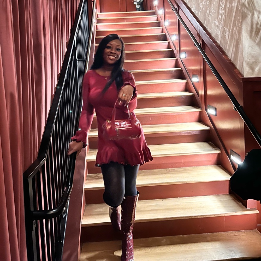 ✨Welcome To My Closet✨ - Picture 4 of 17